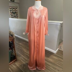 Vintage Peach Peignoir Robe 70s 80s Lace Nylon Tricot Maxi Medium